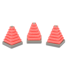 Cargar imagen en el visor de la galería, Hand to Hand Wombat